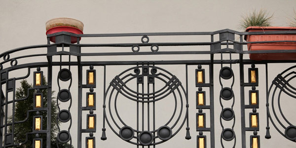 陽臺欄桿施工過程應該注意什么？